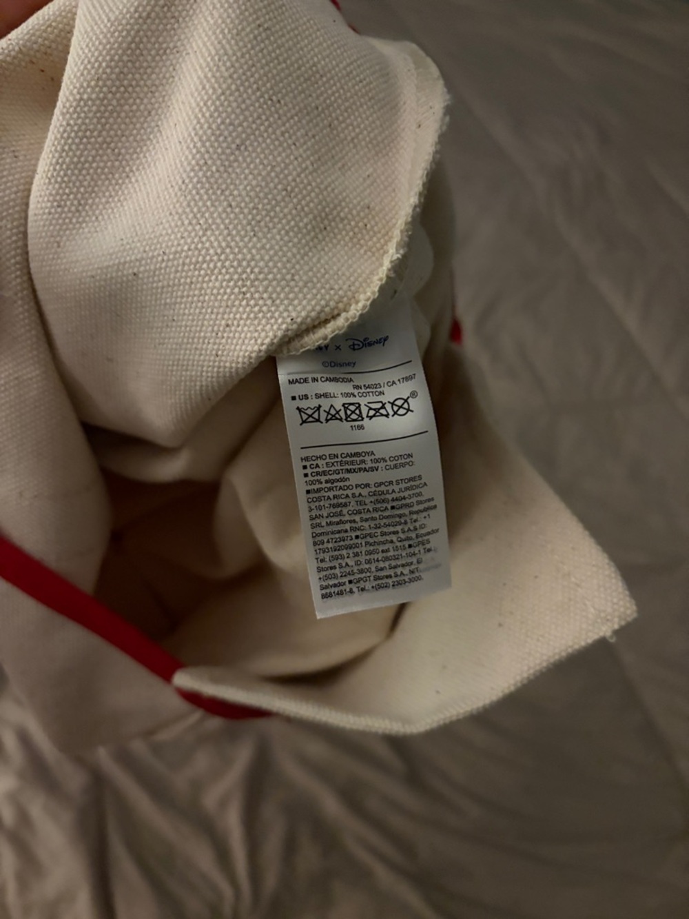 Old Navy x Disney Canvas Bag - Picture 8 of 8